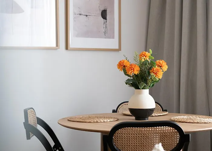 Rentplanet - Przy Dworcu Centralnym *