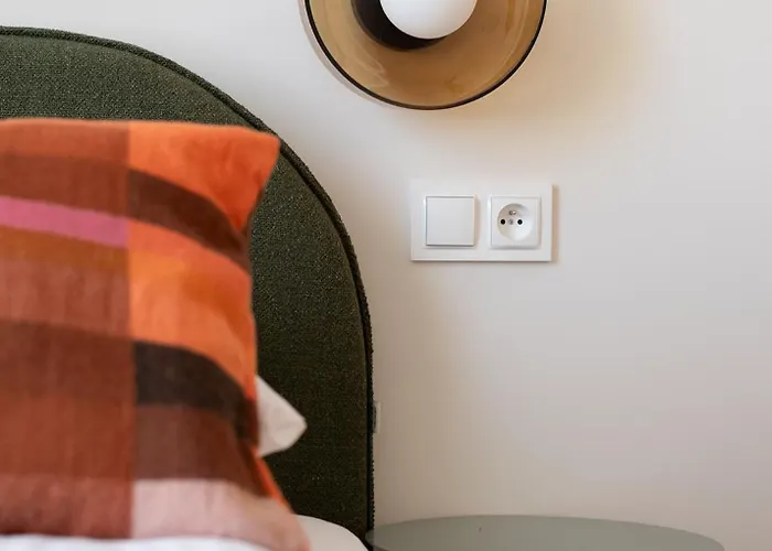 Rentplanet - Przy Dworcu Centralnym *